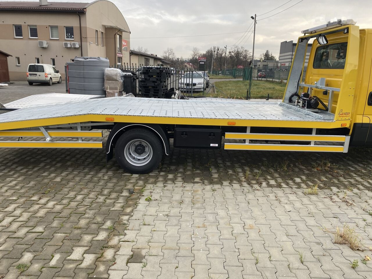 IVECO IVECO DAILY 70C18 laweta Hi-Matic - Puksiirauto: pilt 5 IVECO IVECO DAILY 70C18 laweta Hi-Matic - Puksiirauto: pilt 5
