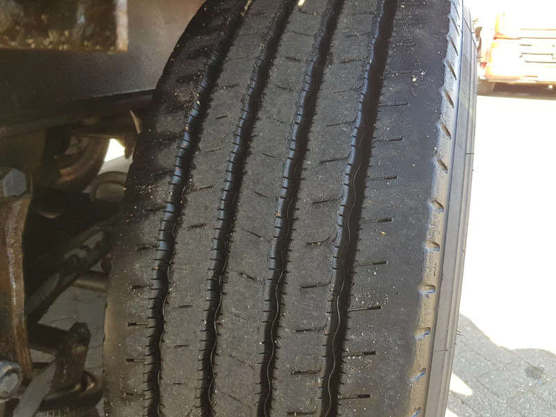 Platvorm/ Madelpoolhaagis Pacton T3-001 Twistlocks Very good tires: pilt 10