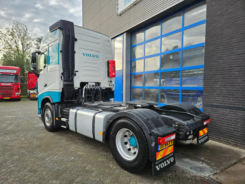 Volvo FH 460 ADR EX/II, EX/III, FL and AT. I-Parc Cool Apk 5-2026 Smart Tacho Pto - Sadulveok: pilt 4 Volvo FH 460 ADR EX/II, EX/III, FL and AT. I-Parc Cool Apk 5-2026 Smart Tacho Pto - Sadulveok: pilt 4