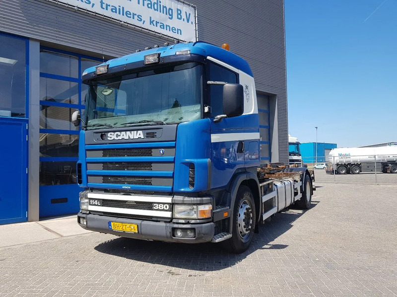 Scania R114-380 Manual Retarder NCH Euro 2 - Veoauto - kaablisüsteem: pilt 2 Scania R114-380 Manual Retarder NCH Euro 2 - Veoauto - kaablisüsteem: pilt 2