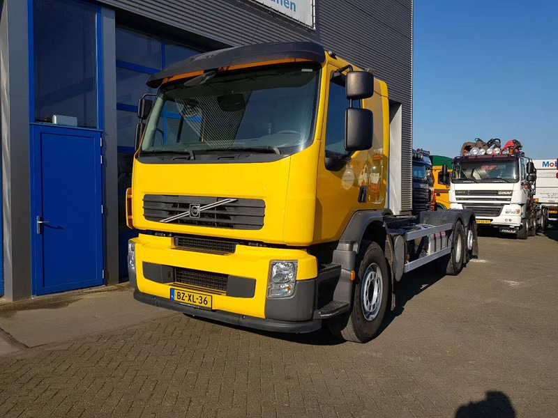 Volvo FE 300 EEV 6X2 Retarder Pto 234.000 KM TÜV - Kabiinišassiiga veoauto: pilt 2 Volvo FE 300 EEV 6X2 Retarder Pto 234.000 KM TÜV - Kabiinišassiiga veoauto: pilt 2