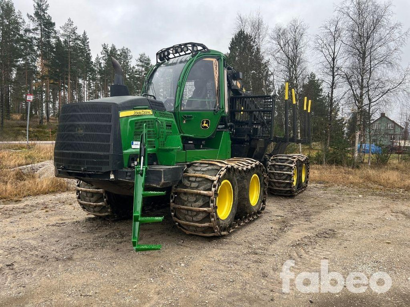 John Deere 1510G - Metsahaagis: pilt 1 John Deere 1510G - Metsahaagis: pilt 1