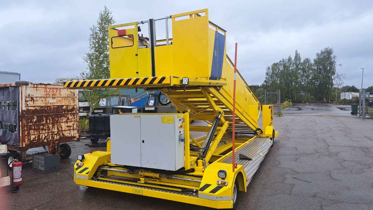 Grällsta Smide GSE Stair 370E4x4 1 unit - Reisijate trepp: pilt 3 Grällsta Smide GSE Stair 370E4x4 1 unit - Reisijate trepp: pilt 3