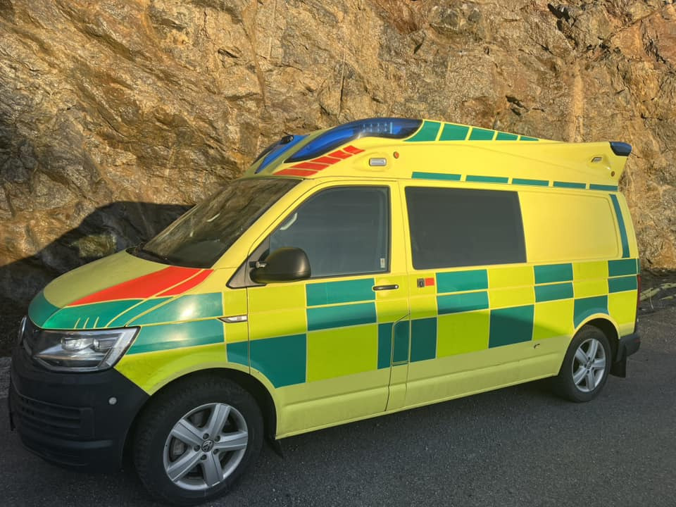 Volkswagen T6 4motions - AMBULANCE / Швидка допомога / Shvydka dopomoha - Kiirabiauto: pilt 2 Volkswagen T6 4motions - AMBULANCE / Швидка допомога / Shvydka dopomoha - Kiirabiauto: pilt 2
