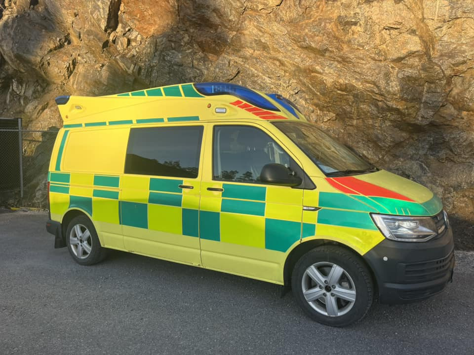 Volkswagen T6 4motions - AMBULANCE / Швидка допомога / Shvydka dopomoha - Kiirabiauto: pilt 1 Volkswagen T6 4motions - AMBULANCE / Швидка допомога / Shvydka dopomoha - Kiirabiauto: pilt 1