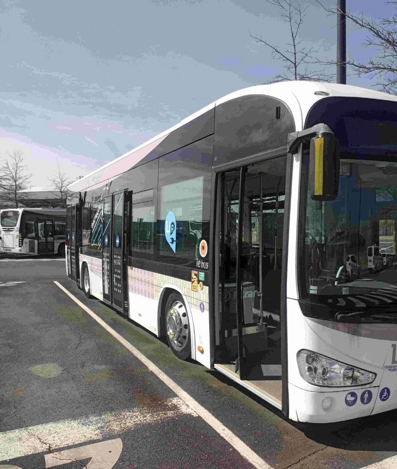 IRIZAR IEB Elektro Linienbus electric Bus. Fahrbereit - Linnaliini buss, Elektribuss: pilt 1 IRIZAR IEB Elektro Linienbus electric Bus. Fahrbereit - Linnaliini buss, Elektribuss: pilt 1