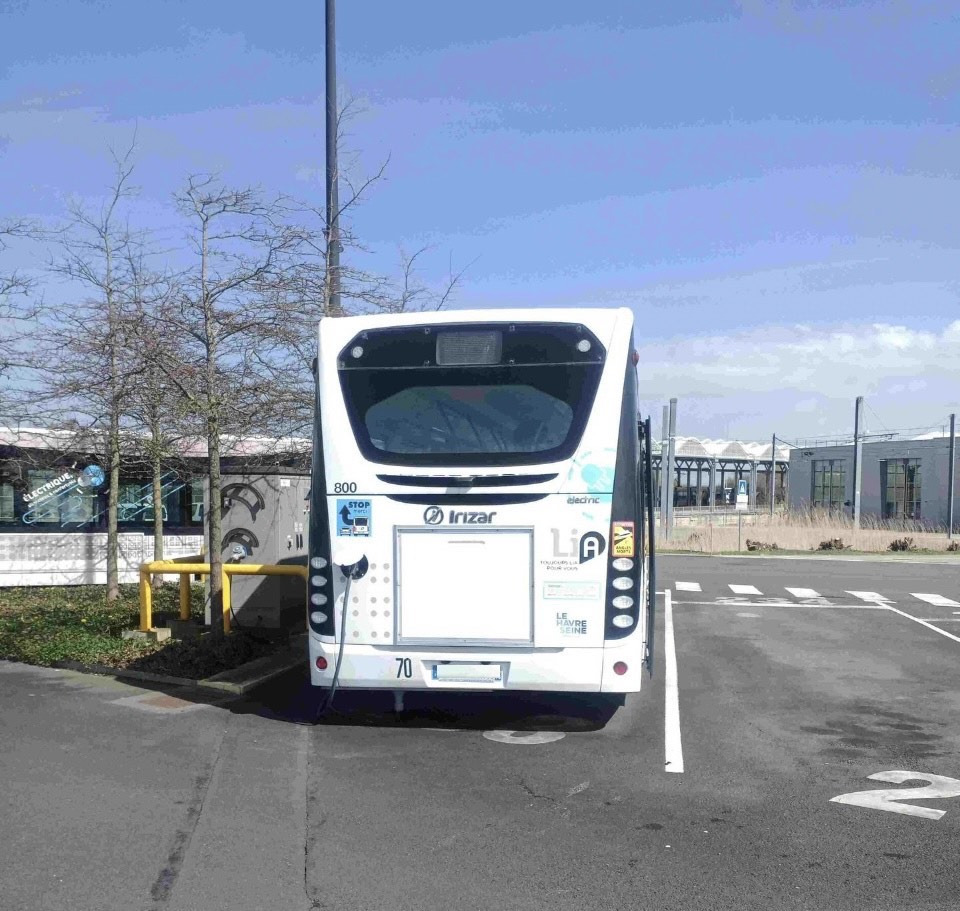 IRIZAR IEB Elektro Linienbus electric Bus. Fahrbereit - Linnaliini buss, Elektribuss: pilt 4 IRIZAR IEB Elektro Linienbus electric Bus. Fahrbereit - Linnaliini buss, Elektribuss: pilt 4