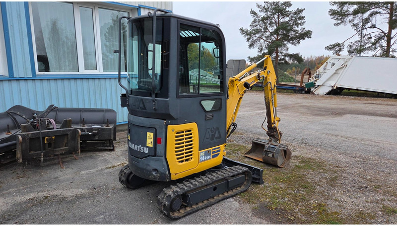Komatsu PC14R - Miniekskavaator: pilt 3 Komatsu PC14R - Miniekskavaator: pilt 3