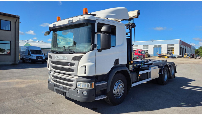 Scania P410 6X2 - Konkstõstukiga veoauto: pilt 1 Scania P410 6X2 - Konkstõstukiga veoauto: pilt 1