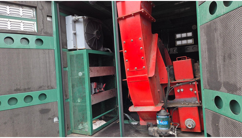 Vaakumveok Scania P450 8X4*4: pilt 11