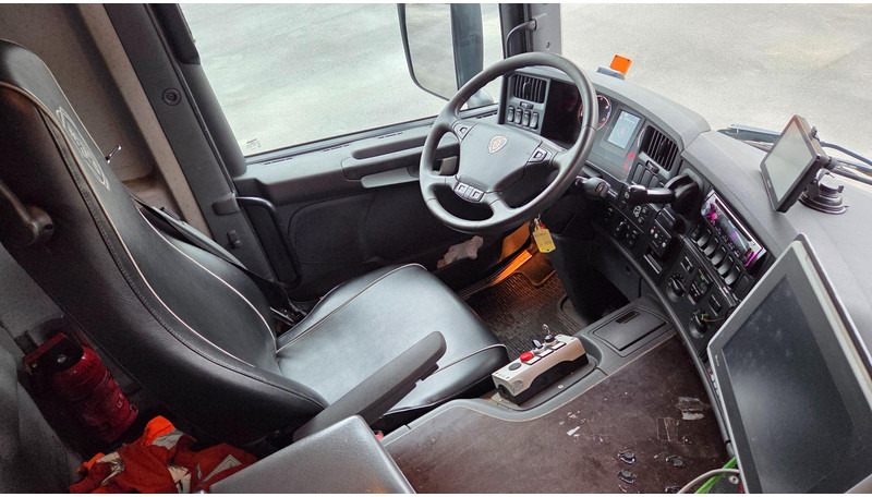 Vaakumveok Scania P450 8X4*4: pilt 14