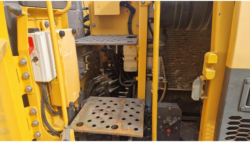 Volvo EC180DL liising Volvo EC180DL: pilt 13 Volvo EC180DL liising Volvo EC180DL: pilt 13