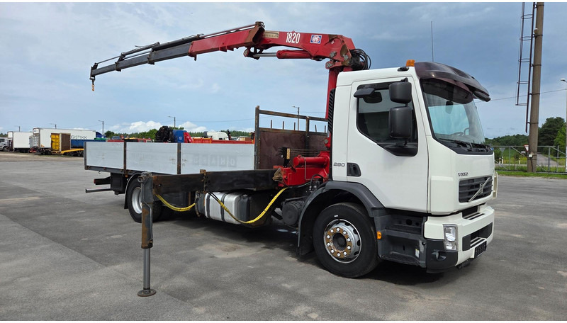 Volvo FE280 4X2 HMF 1820 - Madelveok/ Platvormveok, Kraanaga veoauto: pilt 2 Volvo FE280 4X2 HMF 1820 - Madelveok/ Platvormveok, Kraanaga veoauto: pilt 2