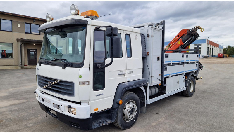 Volvo FL220 4X2 Palfinger PK7501 - Madelveok/ Platvormveok, Kraanaga veoauto: pilt 4 Volvo FL220 4X2 Palfinger PK7501 - Madelveok/ Platvormveok, Kraanaga veoauto: pilt 4