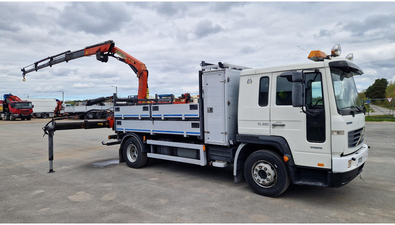 Volvo FL220 4X2 Palfinger PK7501 - Madelveok/ Platvormveok, Kraanaga veoauto: pilt 2 Volvo FL220 4X2 Palfinger PK7501 - Madelveok/ Platvormveok, Kraanaga veoauto: pilt 2