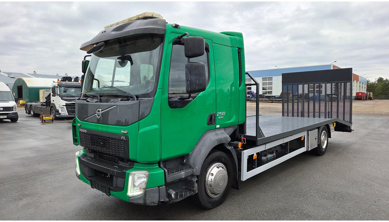 Volvo FL250 4X2 - Treilerveoauto: pilt 1 Volvo FL250 4X2 - Treilerveoauto: pilt 1