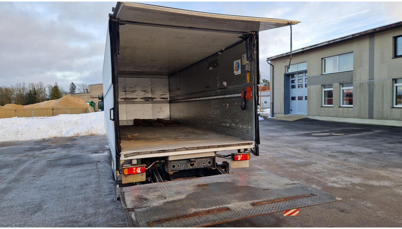 Volvo FL250 4X2 lifting box - Kasti veoauto: pilt 5 Volvo FL250 4X2 lifting box - Kasti veoauto: pilt 5
