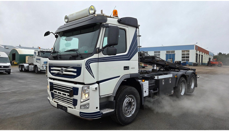 Volvo FM420 6X2 manual full steel - Veoauto - kaablisüsteem: pilt 1 Volvo FM420 6X2 manual full steel - Veoauto - kaablisüsteem: pilt 1