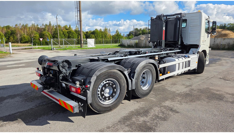 Volvo FM460 6X2*4 - Konkstõstukiga veoauto: pilt 3 Volvo FM460 6X2*4 - Konkstõstukiga veoauto: pilt 3