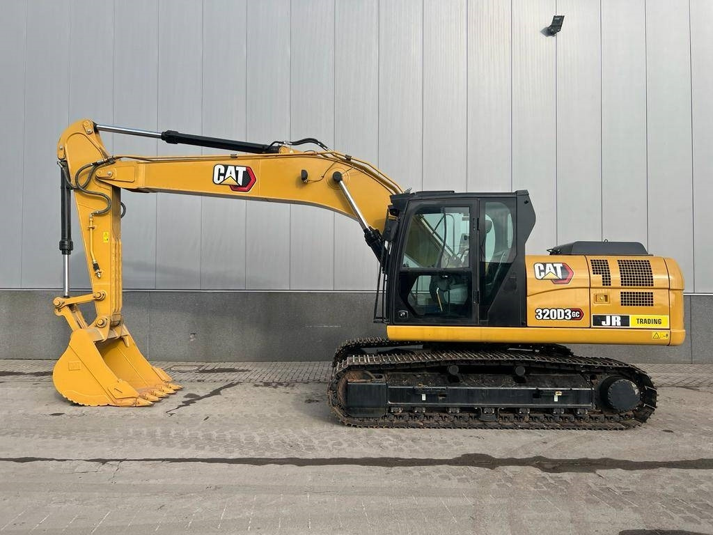CAT 320 D3 GC - Lintekskavaator: pilt 1 CAT 320 D3 GC - Lintekskavaator: pilt 1