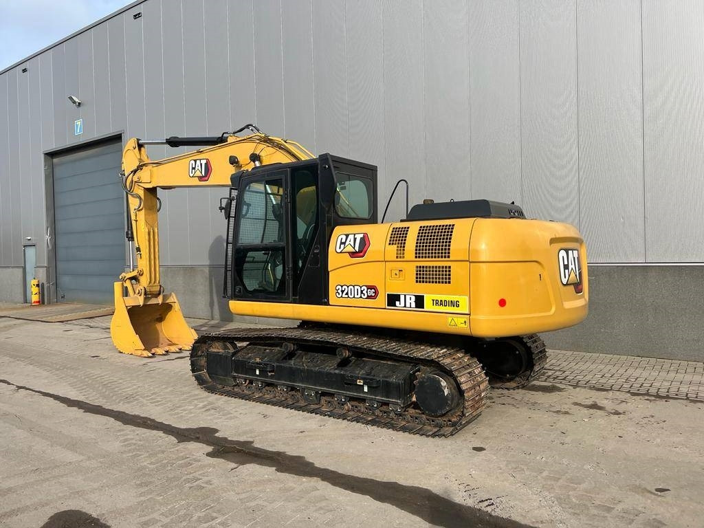CAT 320 D3 GC - Lintekskavaator: pilt 3 CAT 320 D3 GC - Lintekskavaator: pilt 3