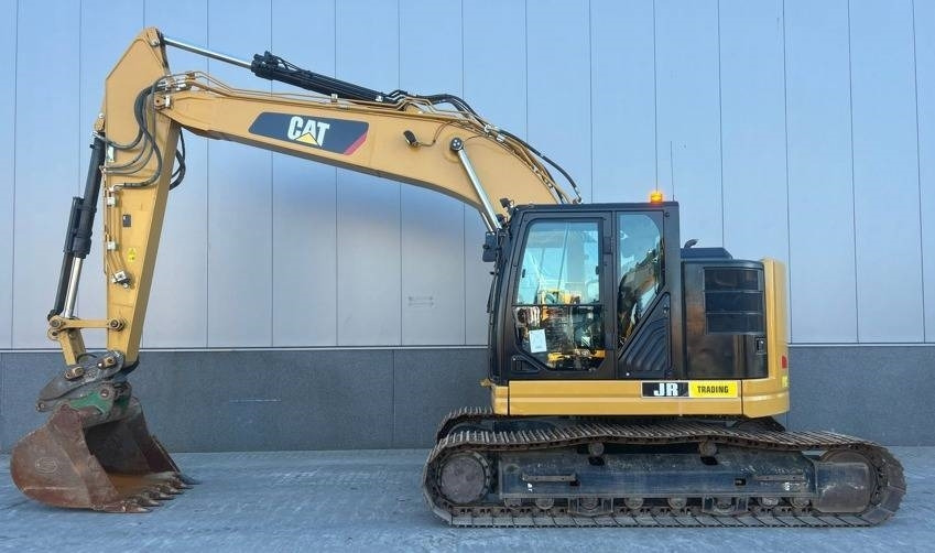 CAT 325 FL CR (Under Preparation) - Lintekskavaator: pilt 1 CAT 325 FL CR (Under Preparation) - Lintekskavaator: pilt 1
