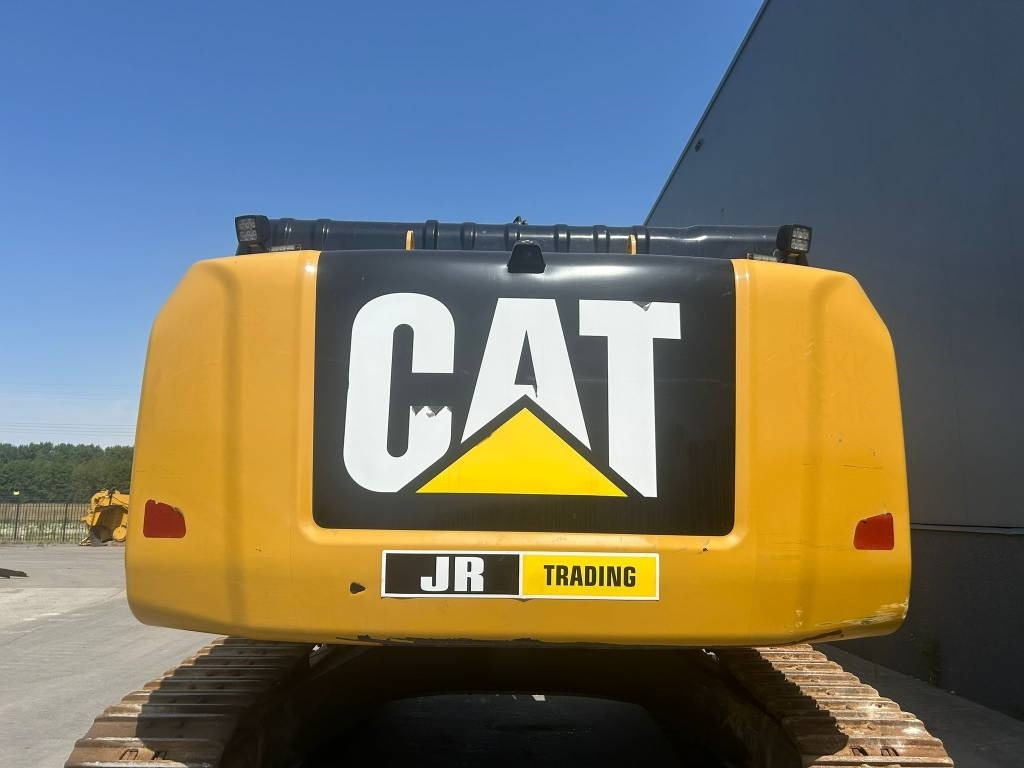 CAT 330 FL (Under Preparation) - Lintekskavaator: pilt 2 CAT 330 FL (Under Preparation) - Lintekskavaator: pilt 2