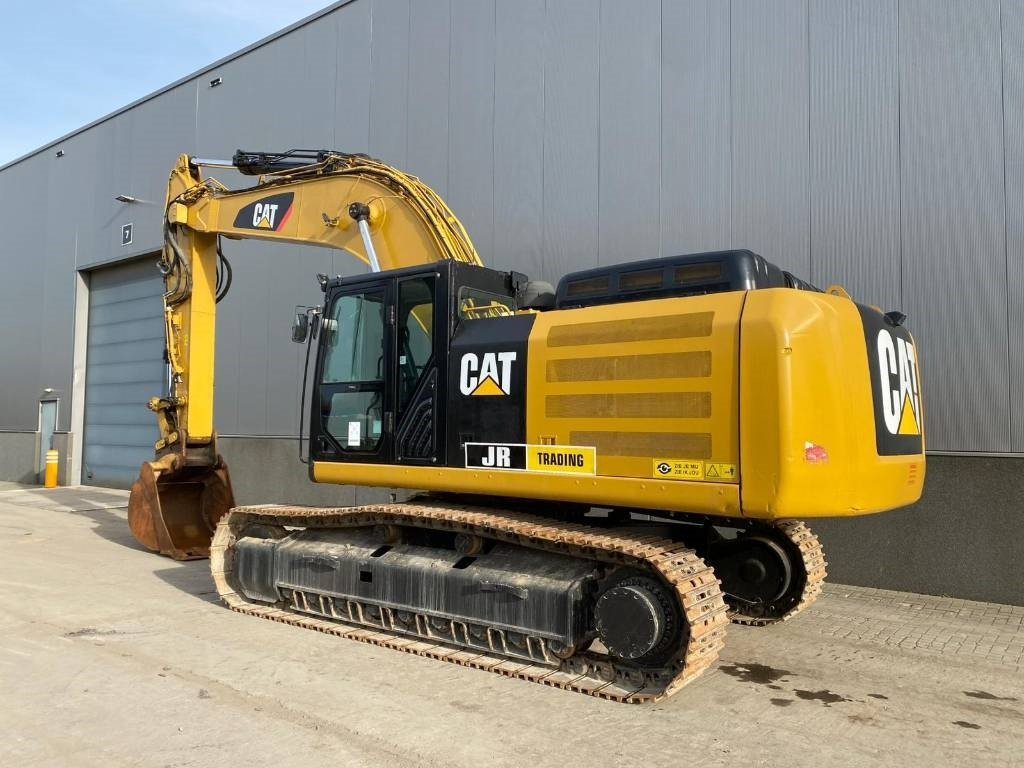 CAT 336F L XE (New Undercarriage) - Lintekskavaator: pilt 3 CAT 336F L XE (New Undercarriage) - Lintekskavaator: pilt 3