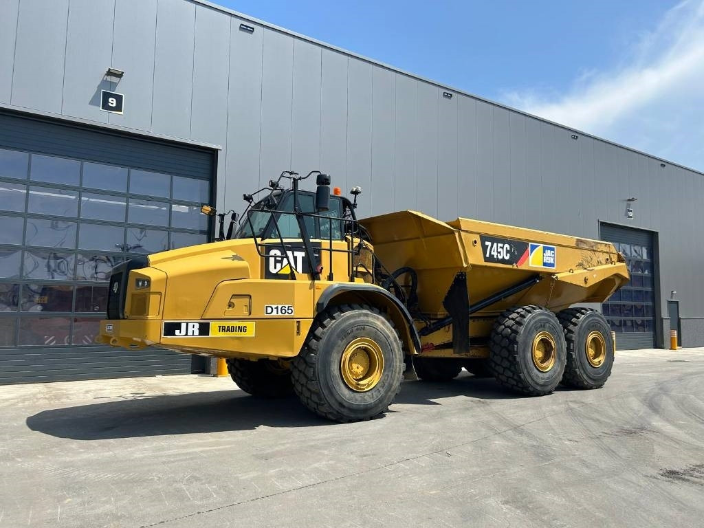 CAT 745 C - Liigendkallur: pilt 2 CAT 745 C - Liigendkallur: pilt 2