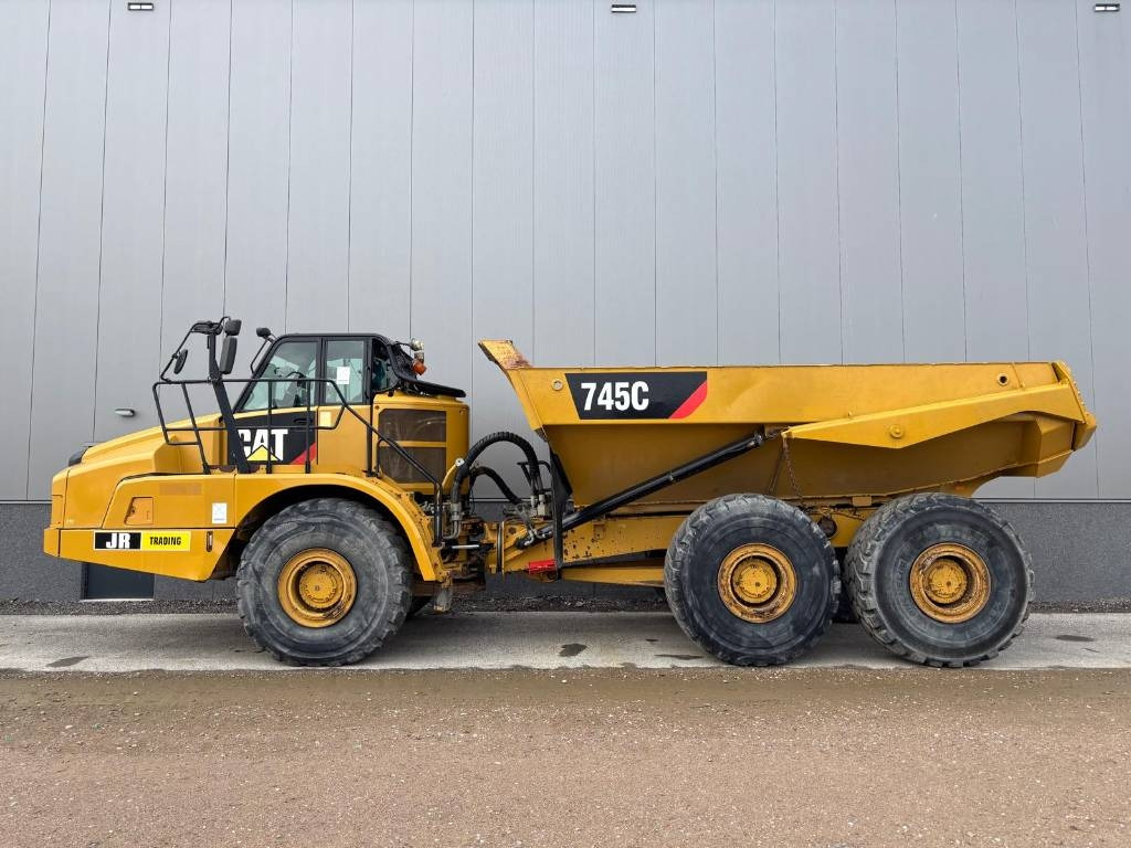CAT 745 C - Liigendkallur: pilt 1 CAT 745 C - Liigendkallur: pilt 1