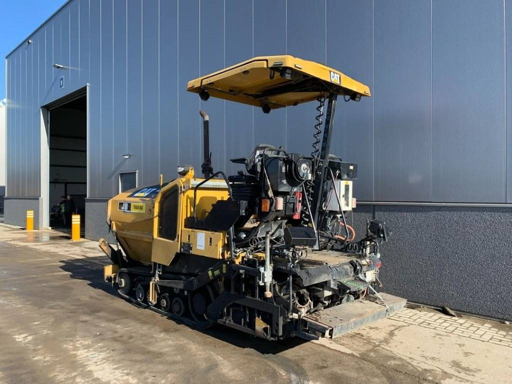 CAT AP355F - Asfaldilaotur: pilt 3 CAT AP355F - Asfaldilaotur: pilt 3