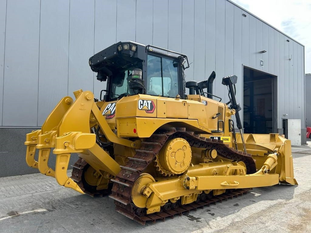 CAT D 6 XL (LOW HOURS - CE CERTIFIED) - Buldooser: pilt 5 CAT D 6 XL (LOW HOURS - CE CERTIFIED) - Buldooser: pilt 5