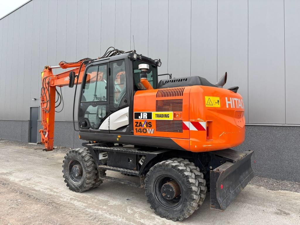 Hitachi ZX 140 W-5B - Ratastel ekskavaator: pilt 3 Hitachi ZX 140 W-5B - Ratastel ekskavaator: pilt 3