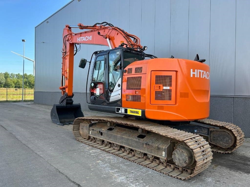 Hitachi ZX 225 US LC-6 - Lintekskavaator: pilt 3 Hitachi ZX 225 US LC-6 - Lintekskavaator: pilt 3