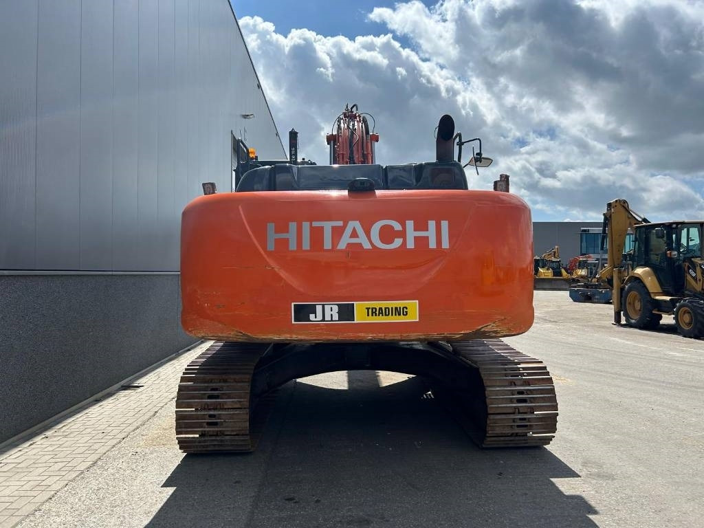 Hitachi ZX 250 LC-6 (GPS Prepared) - Lintekskavaator: pilt 4 Hitachi ZX 250 LC-6 (GPS Prepared) - Lintekskavaator: pilt 4