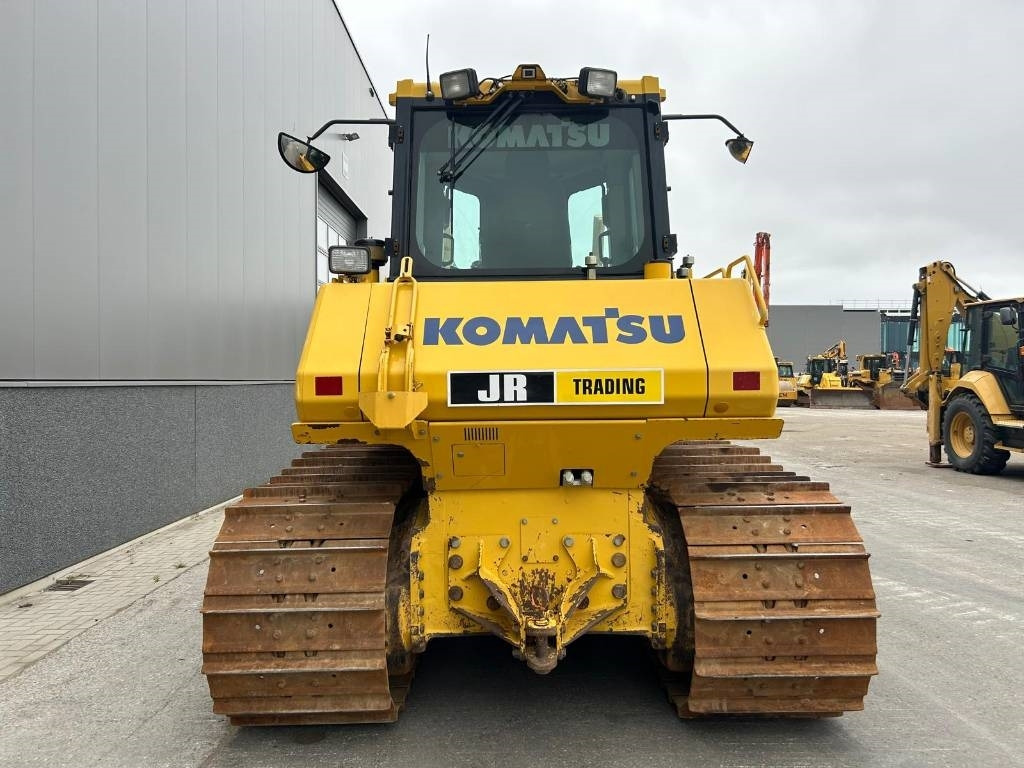 Komatsu D 65 WX-18  - Buldooser: pilt 4 Komatsu D 65 WX-18  - Buldooser: pilt 4