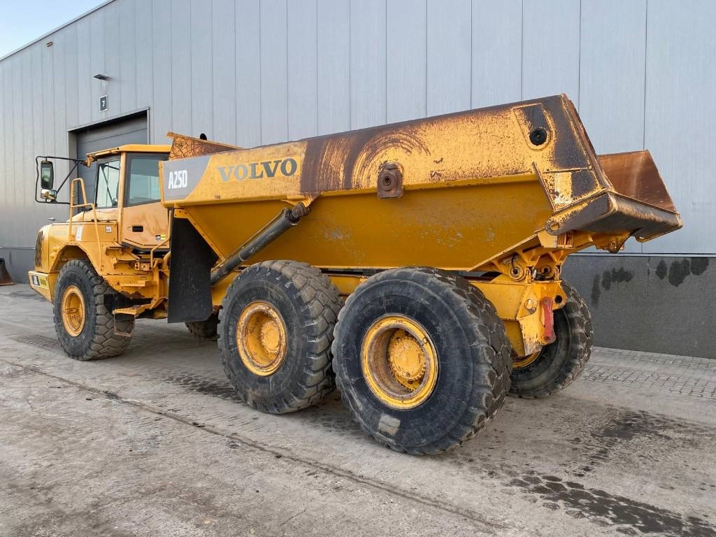 Volvo A 25 D - Liigendkallur: pilt 3 Volvo A 25 D - Liigendkallur: pilt 3
