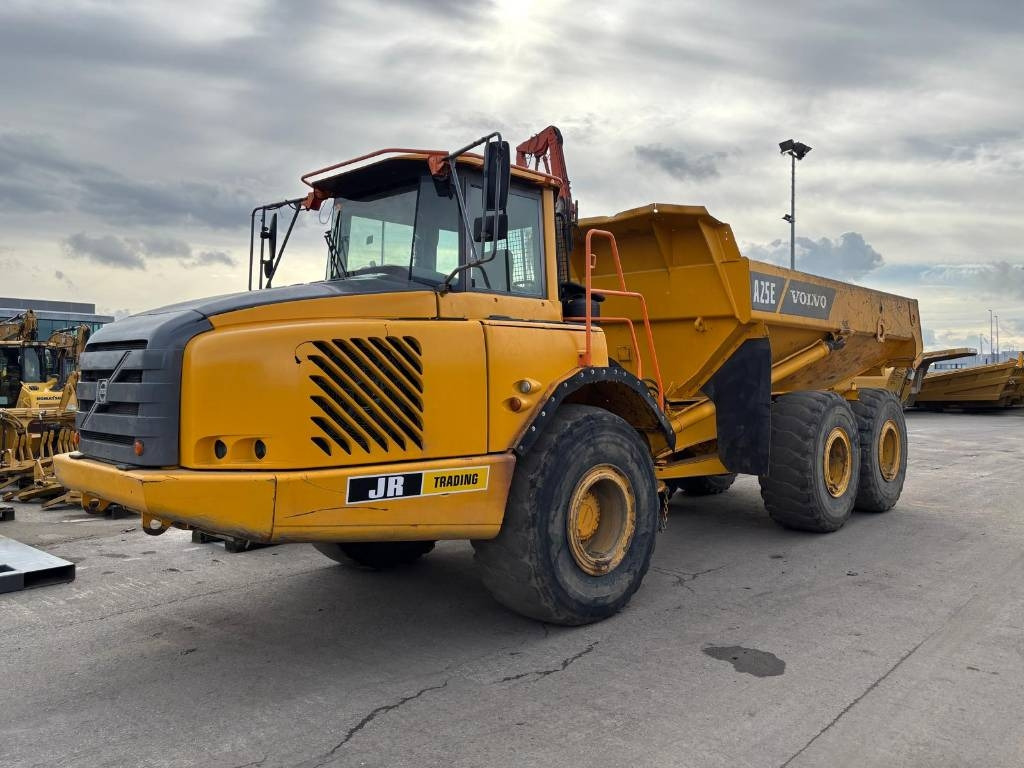 Volvo A 25 E (Under Preparation)  - Liigendkallur: pilt 1 Volvo A 25 E (Under Preparation)  - Liigendkallur: pilt 1