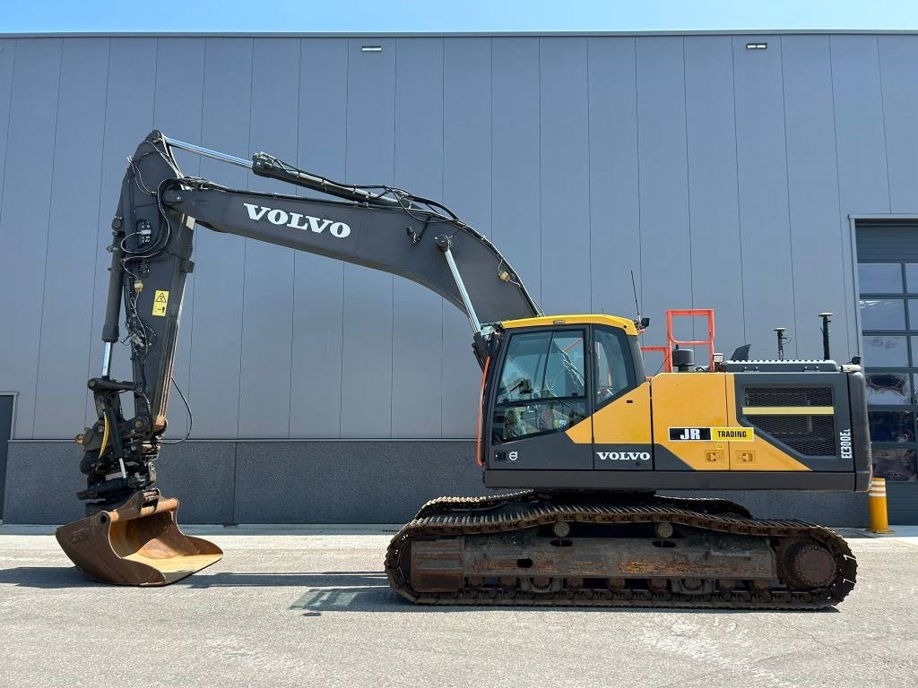 Volvo EC 300 EL TOPCON GPS / Roto / 2 Buckets - Lintekskavaator: pilt 1 Volvo EC 300 EL TOPCON GPS / Roto / 2 Buckets - Lintekskavaator: pilt 1