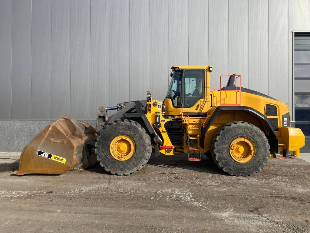 Volvo L 260 H (CDC + BSS) - Rataslaadur: pilt 1 Volvo L 260 H (CDC + BSS) - Rataslaadur: pilt 1