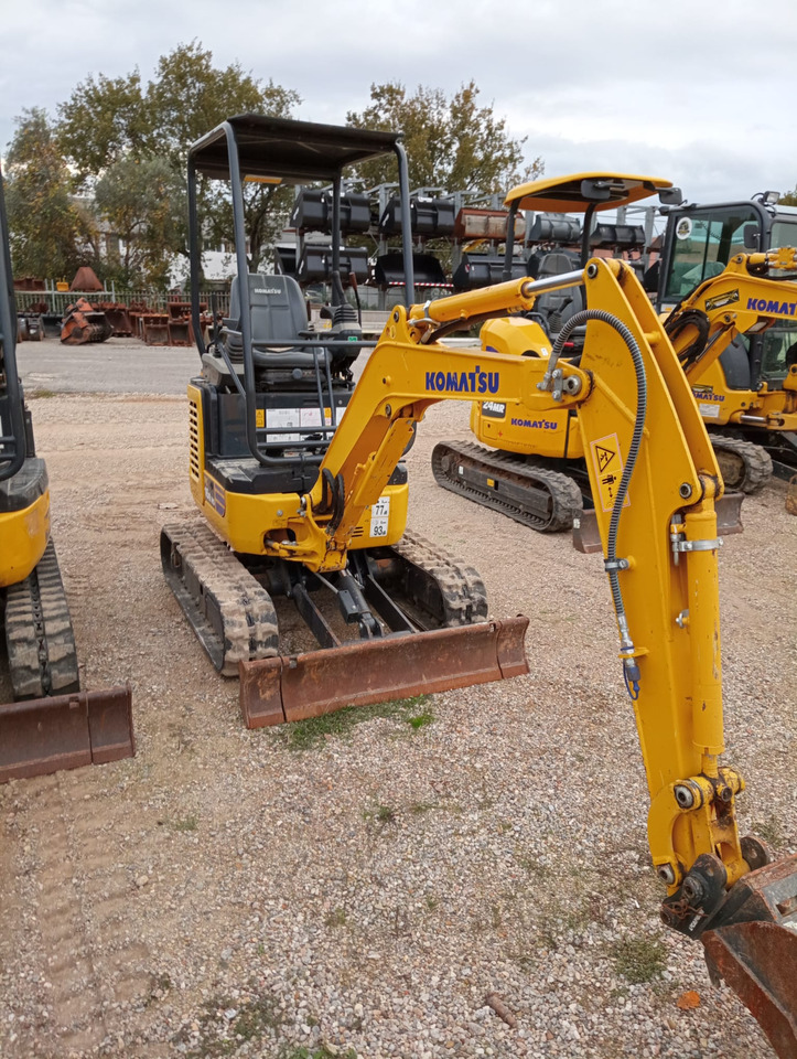 KOMATSU PC16 R-3 HS - Miniekskavaator: pilt 1 KOMATSU PC16 R-3 HS - Miniekskavaator: pilt 1