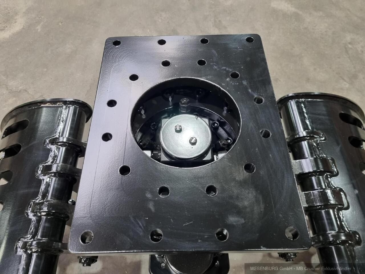 Zijtveld S400D Abbruch- und Sortiergreifer S400-D / 4,0 - 6,0 t - Haarats - Ehitusmasinad: pilt 4 Zijtveld S400D Abbruch- und Sortiergreifer S400-D / 4,0 - 6,0 t - Haarats - Ehitusmasinad: pilt 4