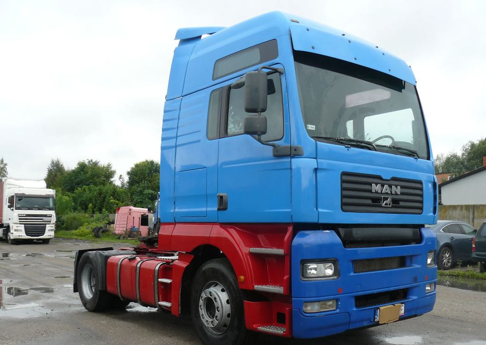 MAN 18.462 - Sadulveok: pilt 3 MAN 18.462 - Sadulveok: pilt 3
