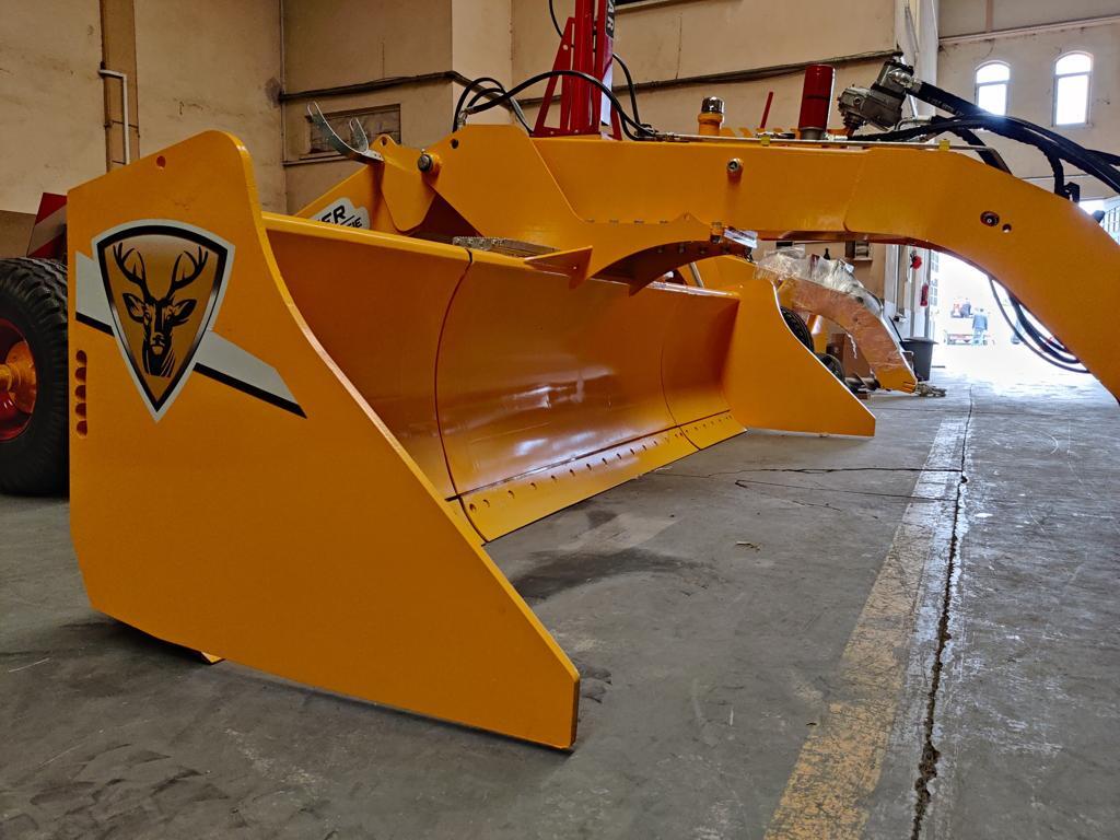 Novatar Laser Controlled Land Leveler - Maaharimisseadmed: pilt 3 Novatar Laser Controlled Land Leveler - Maaharimisseadmed: pilt 3