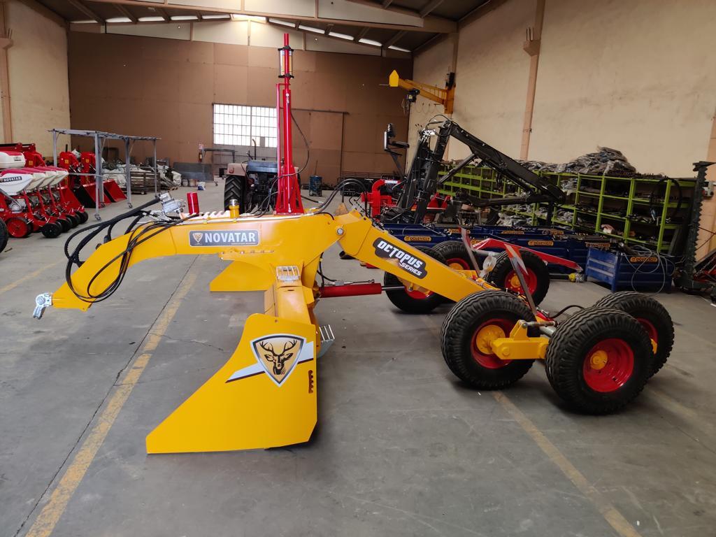 Novatar Laser Controlled Land Leveler - Maaharimisseadmed: pilt 5 Novatar Laser Controlled Land Leveler - Maaharimisseadmed: pilt 5