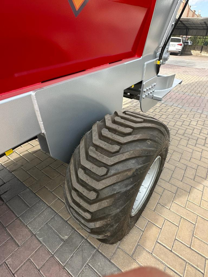 Novatar Manure Spreader Disc Type 6 M3 - Sõnnikulaotur: pilt 5 Novatar Manure Spreader Disc Type 6 M3 - Sõnnikulaotur: pilt 5