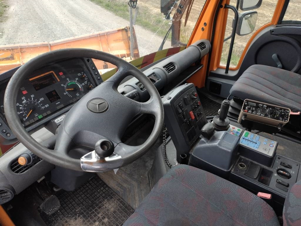 Lumekoristusmasina Mercedes-Benz Unimog ,hiekoitin,aura,kippilava: pilt 6