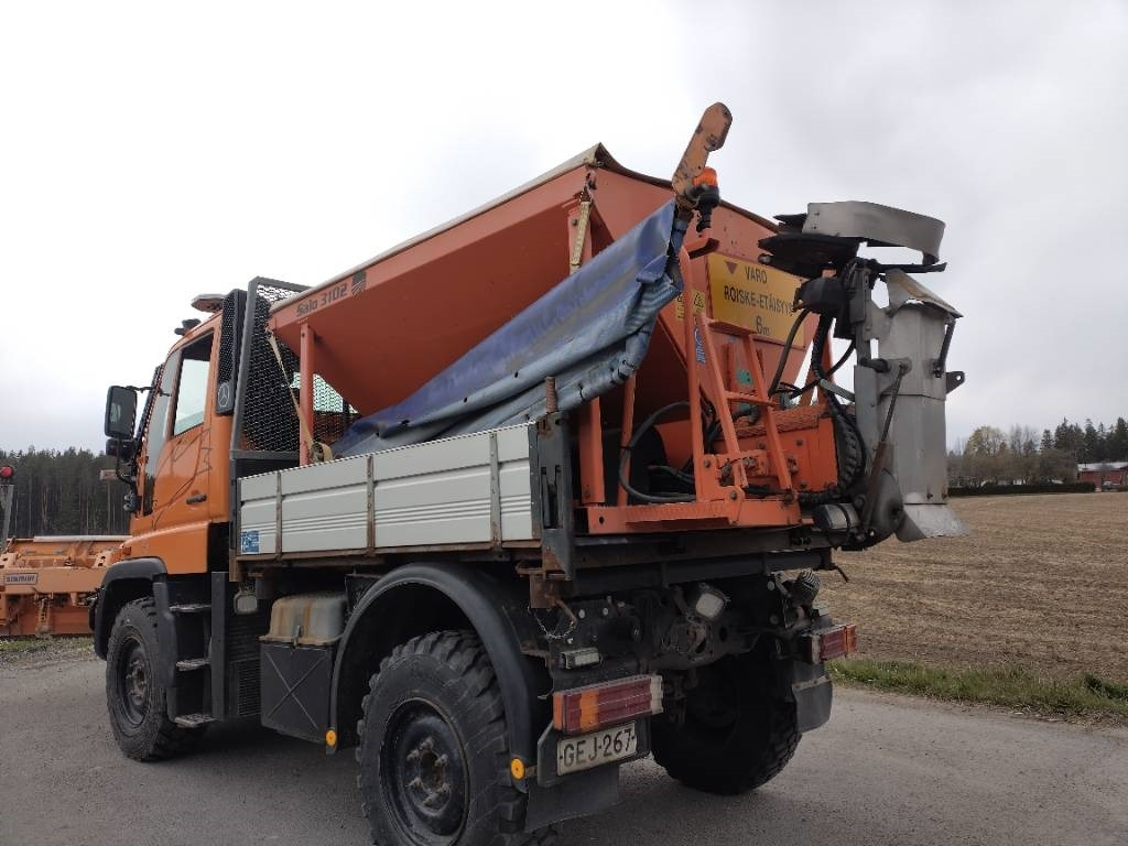 Mercedes-Benz Unimog ,hiekoitin,aura,kippilava - Muu seadmestik: pilt 4 Mercedes-Benz Unimog ,hiekoitin,aura,kippilava - Muu seadmestik: pilt 4