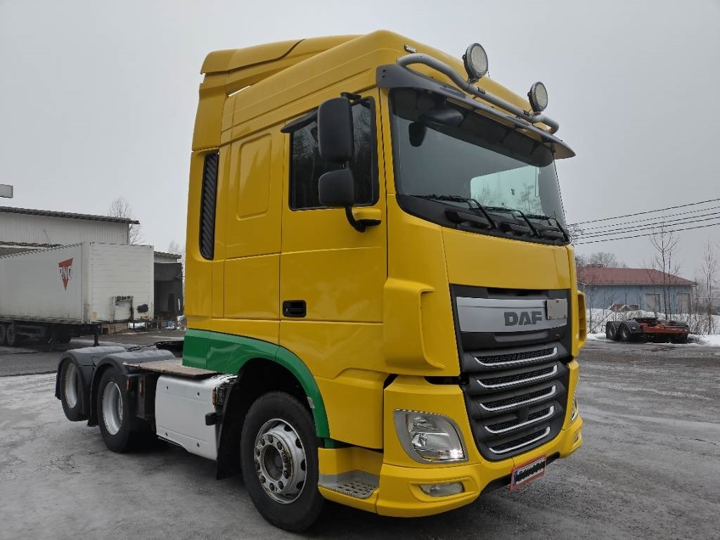 DAF XF440 Euro6 6x2 , hydrauliikka - Sadulveok: pilt 2 DAF XF440 Euro6 6x2 , hydrauliikka - Sadulveok: pilt 2
