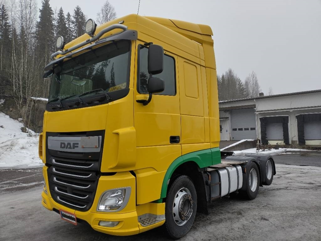 DAF XF440 Euro6 6x2 , hydrauliikka - Sadulveok: pilt 1 DAF XF440 Euro6 6x2 , hydrauliikka - Sadulveok: pilt 1